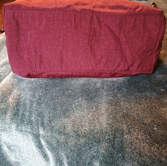 Intense Maroon Esti - Picture 3 of 8